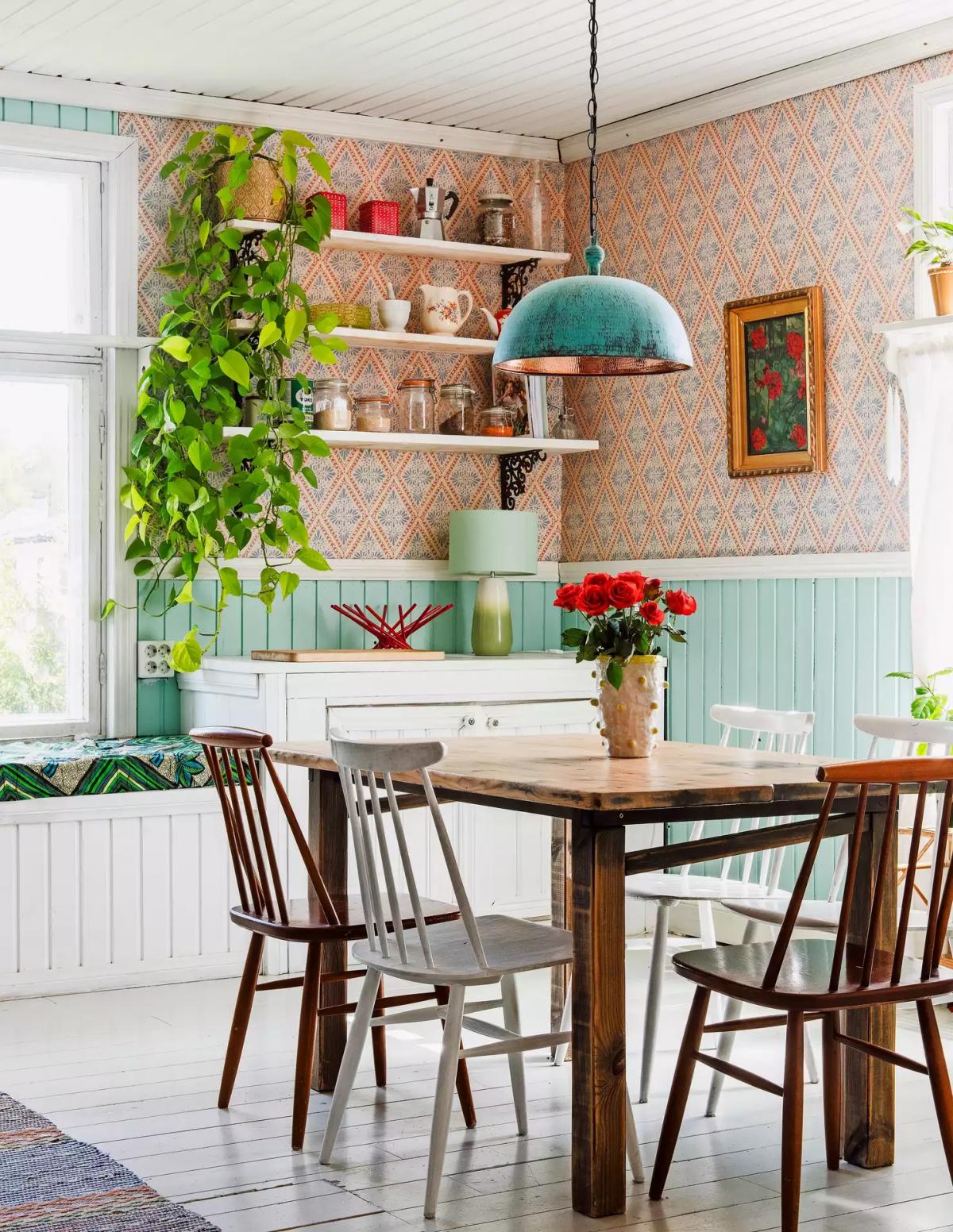 How Simple People Live in Finland: A Teacher Shows Her Home