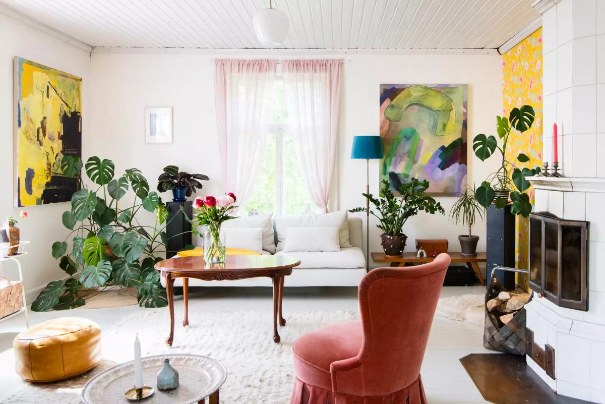 How Simple People Live in Finland: A Teacher Shows Her Home