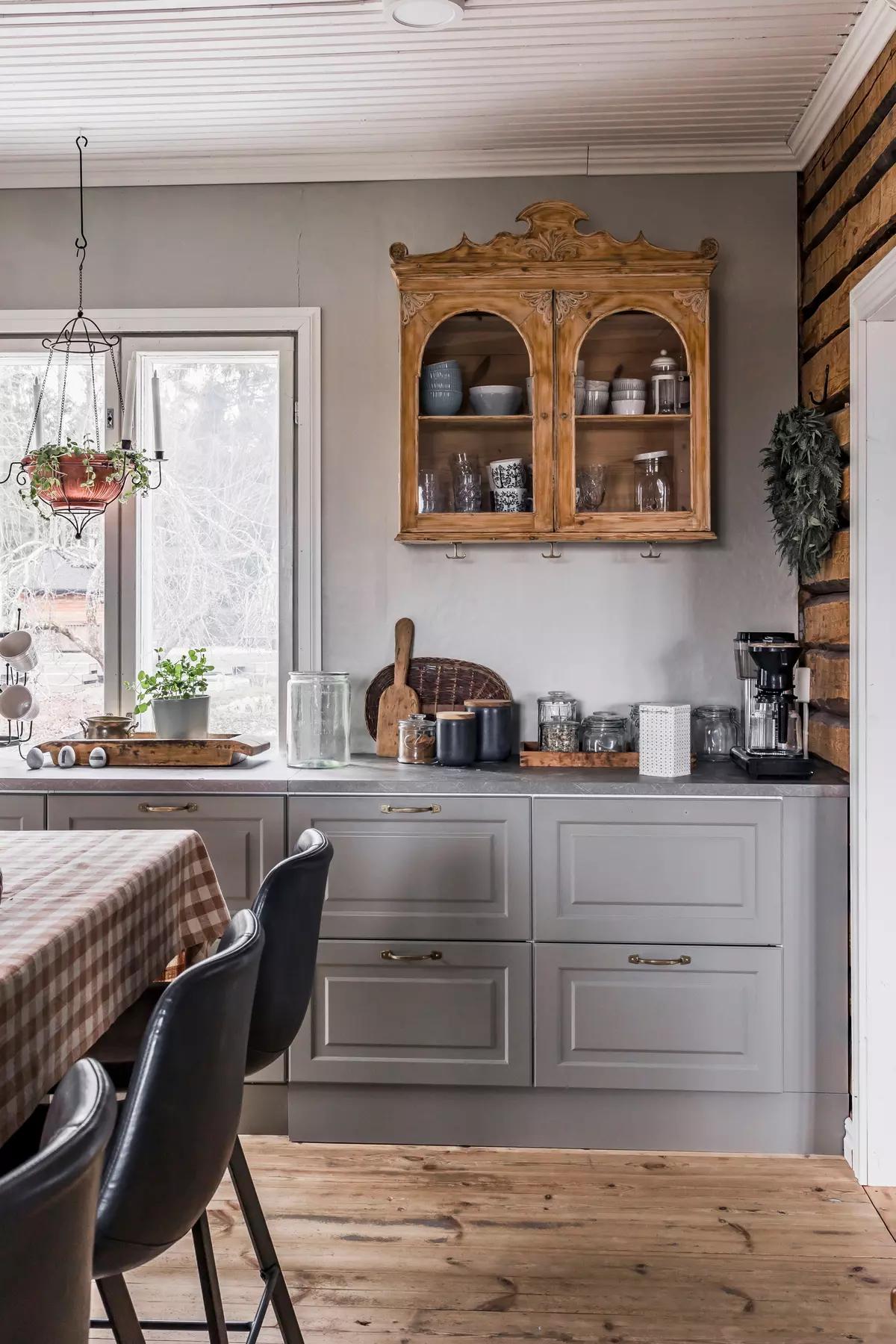 Retro kitchen cabinet with glass doors